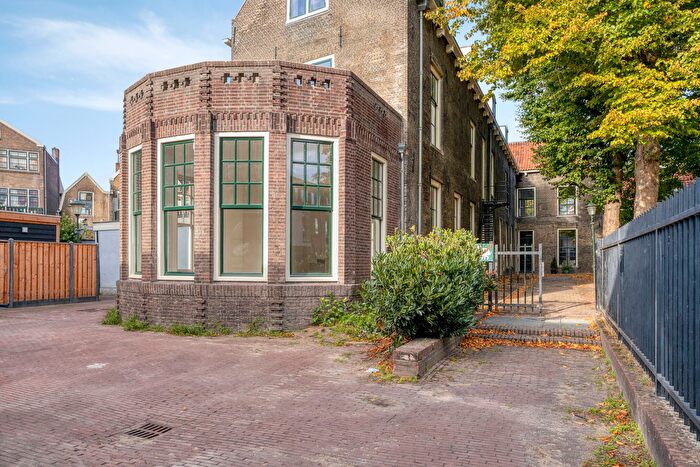 3-kamerappartement te huur in Binnenstad, Schiedam
