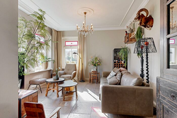 Koop en Huur Huizen - 3