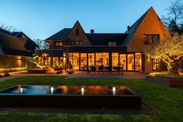 5-kamerhuis te koop in Emmen-omgeving Oude Roswinkelerweg, Emmen