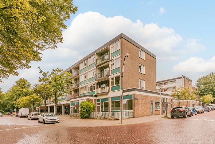 3-kamerappartement te koop in Amsterdam – Merckenburg, Buitenveldert-Zuid-Midden