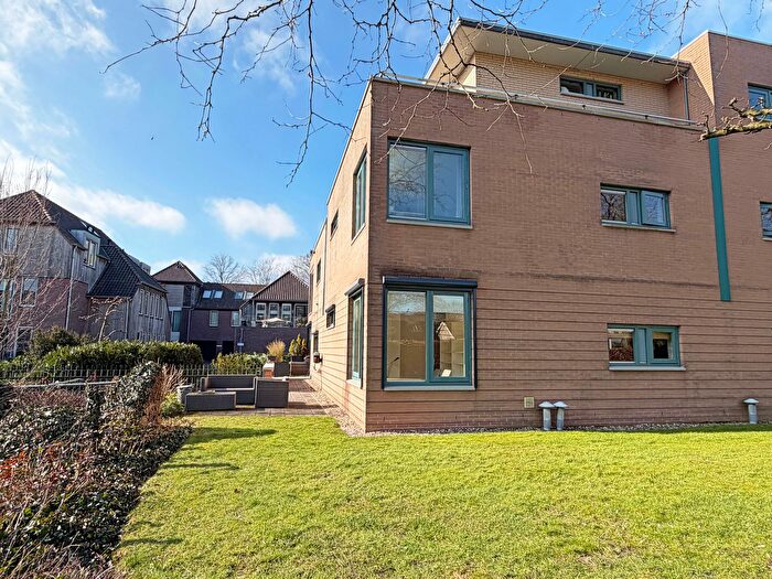 Koop en Huur Huizen - 2