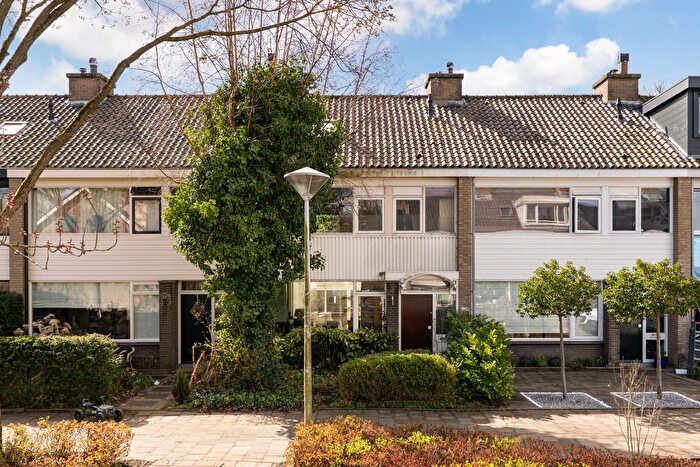 6-kamerhuis te koop in Zijlwatering-haven, Wassenaar