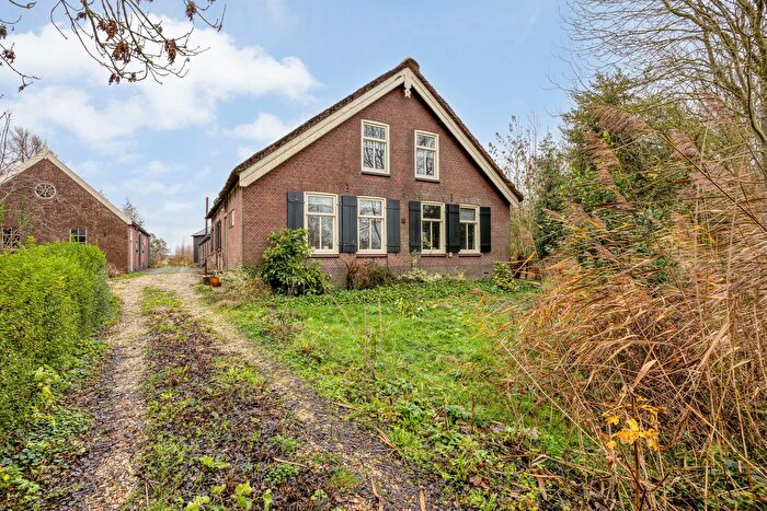 7-kamerhuis te koop in Buitengebied Kamerik, Kamerik