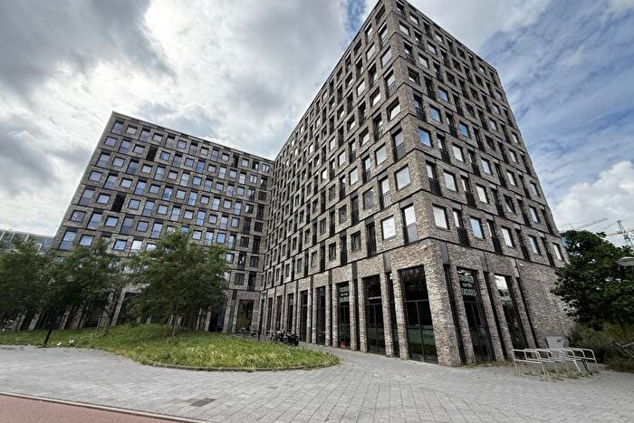 1-kamerappartement te huur in F-buurt, Amsterdam