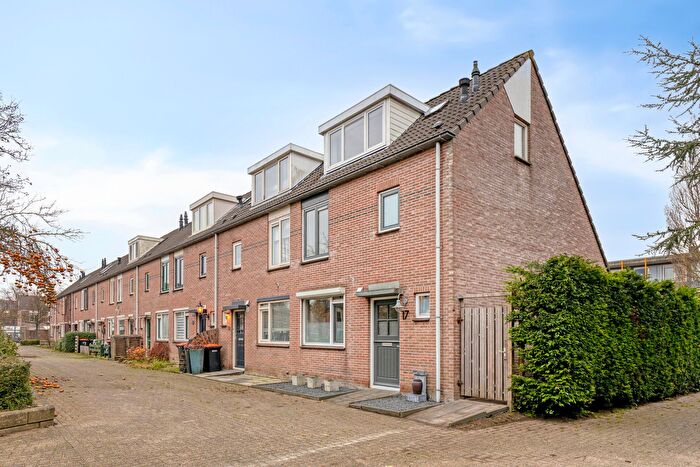 5-kamerhuis te koop in Hoorn (NH) – Bastion, Kersenboogerd-Noord - Buurt 32 02