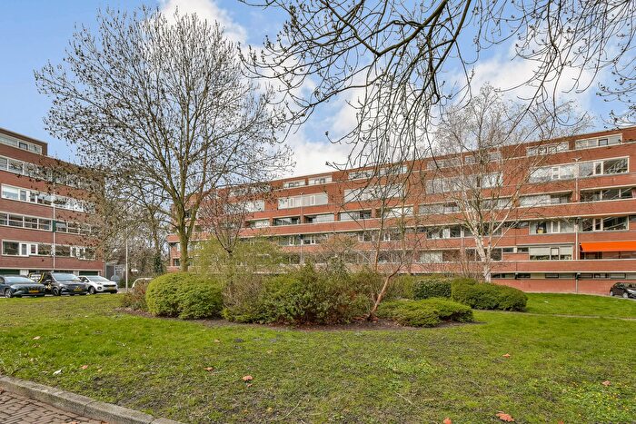 4-kamerappartement te koop in Leiderdorp – Santhorst, Ouderzorg