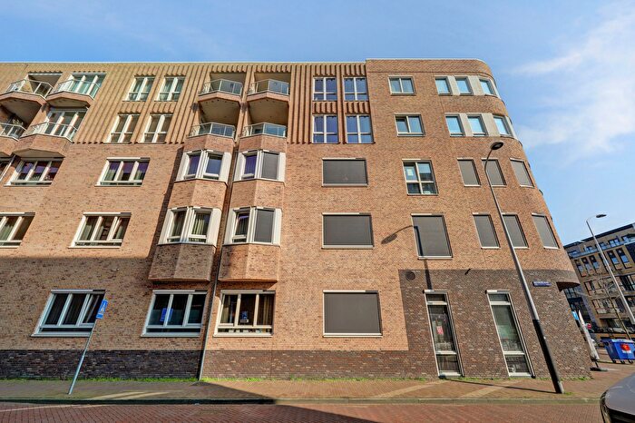 2-kamerappartement te koop in Amsterdam – Revaleiland, Houthavens-West