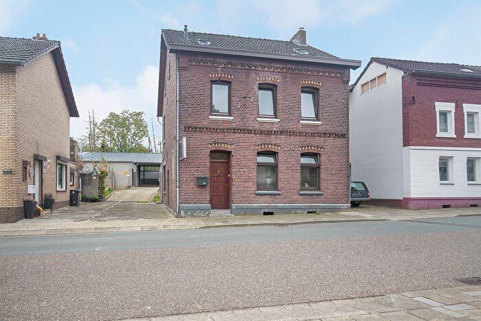7-kamerhuis te koop in Groenstraat, Landgraaf