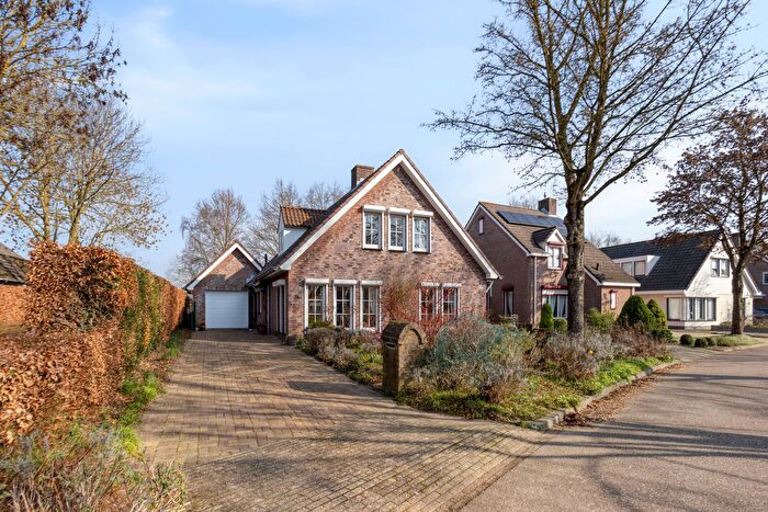 7-kamerhuis te koop in Kern Haelen, Haelen