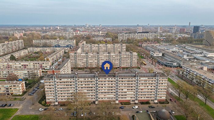 4-kamerappartement te koop in Zamenhofdreef en omgeving, Utrecht