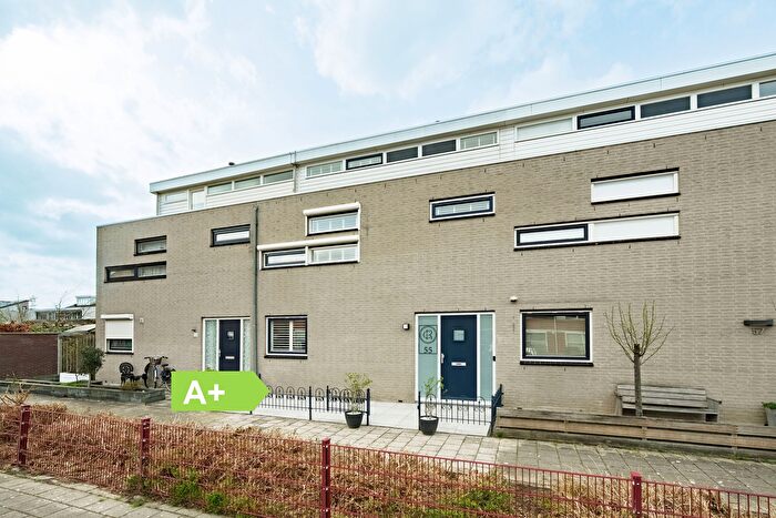 5-kamerhuis te koop in Nieuwegein – Martinus Nijhoffhove, Hoven-West