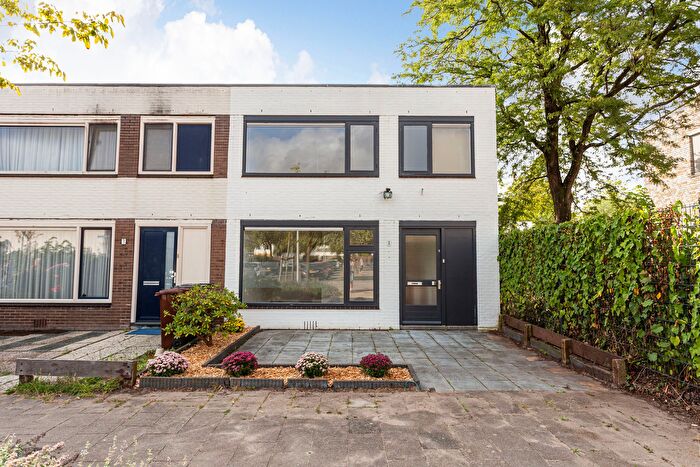 6-kamerhuis te koop in Tigrisdreef en omgeving, Utrecht