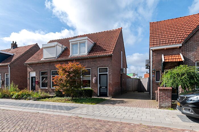 3-kamerhuis te koop in Vriezenveen – Molenstraat, Verspreide huizen Vriezenveen ten westen van kanaal