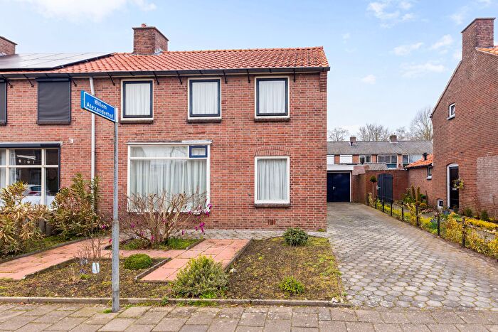 4-kamerhuis te koop in Noord-West, Groenlo
