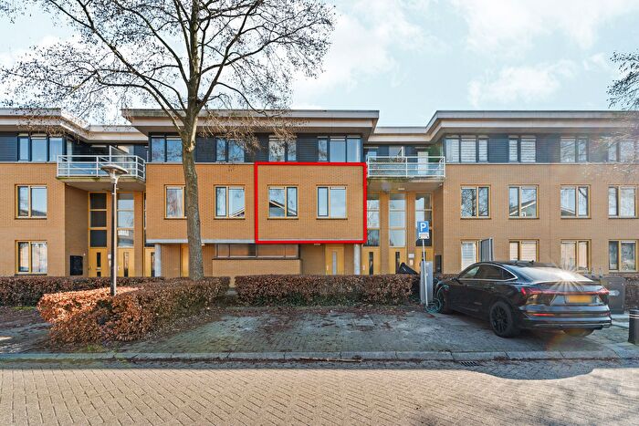 3-kamerappartement te koop in Seizoenenbuurt Oost, Almere