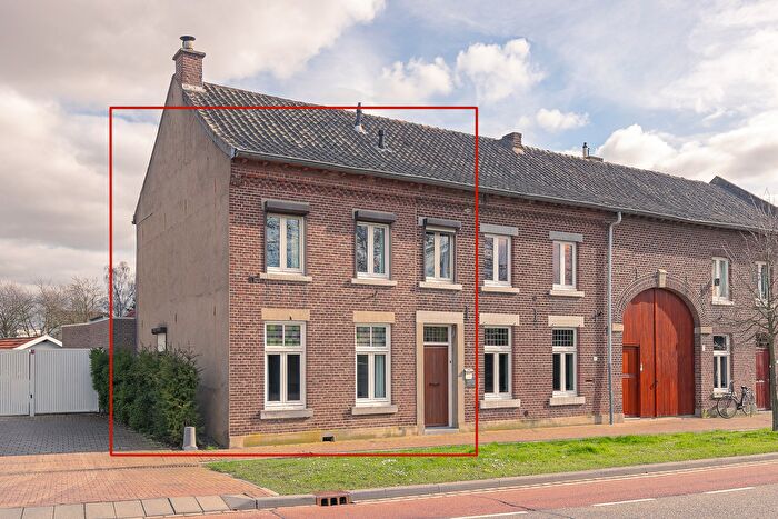 8-kamerhuis te koop in Amby, Maastricht