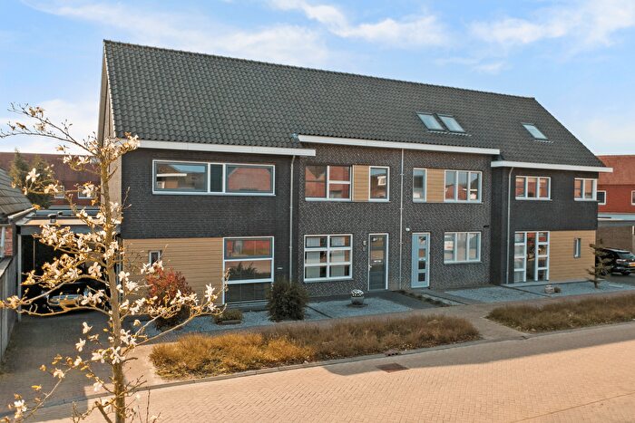 4-kamerhuis te koop in Reusel, Reusel