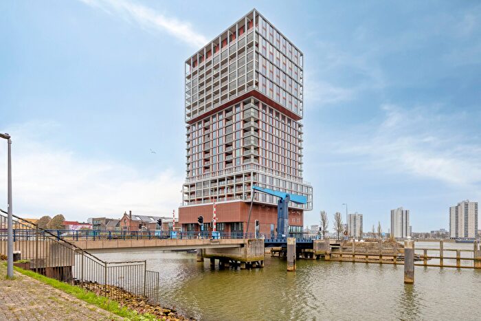 2-kamerappartement te koop in Rotterdam – Piekstraat, Feijenoord