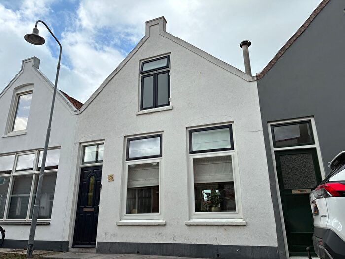 5-kamerhuis te koop in Zierikzee binnen de vesten, Zierikzee