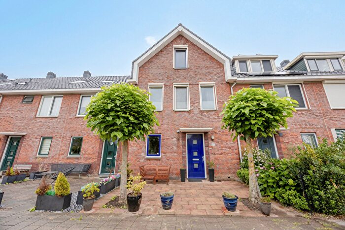 5-kamerhuis te koop in Berkel en Rodenrijs – Vesting, Bolwerk