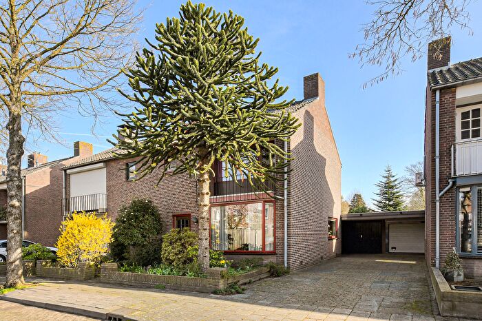 5-kamerhuis te koop in Leijsenakkers, Oosterhout (NB)