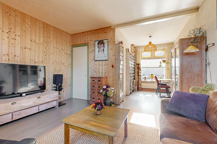 Koop en Huur Huizen - 3