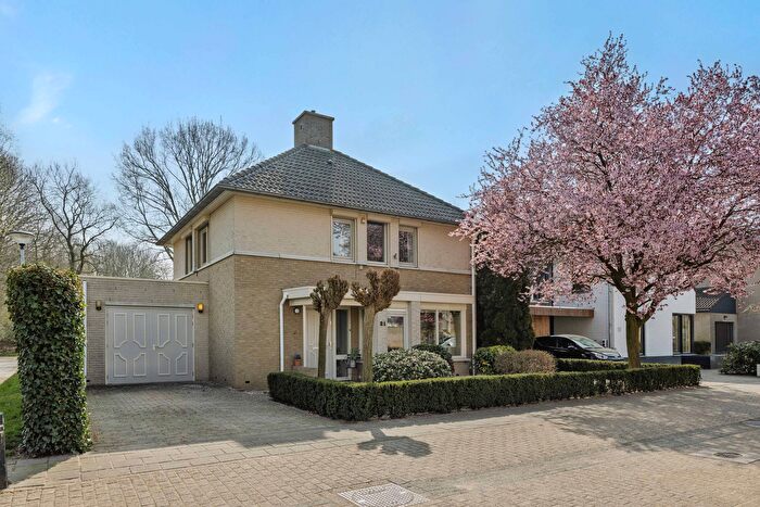 6-kamerhuis te koop in De Overlaet oost, Rosmalen