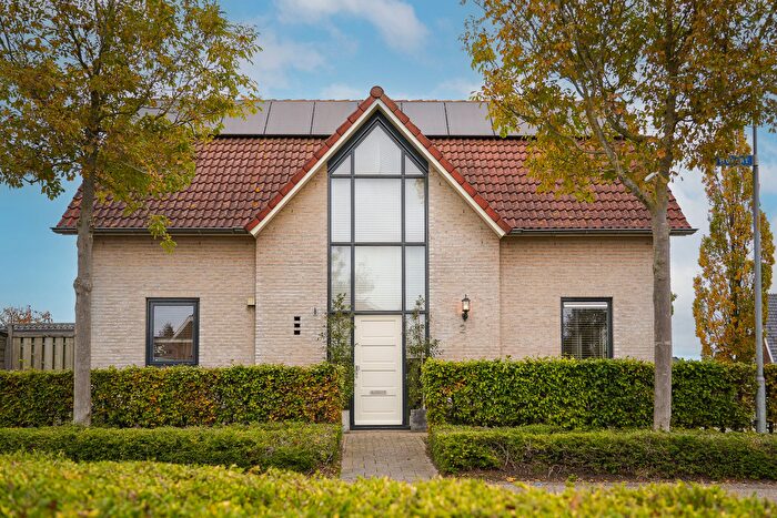 6-kamerhuis te koop in Dreumel – Burcht, Kern Dreumel