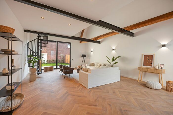 Koop en Huur Huizen - 3
