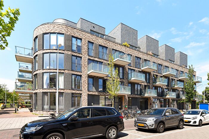 3-kamerappartement te huur in De Eenhoorn, Amsterdam