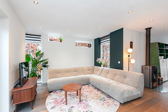 Koop en Huur Huizen - 3