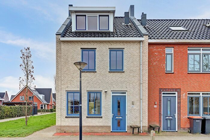 6-kamerhuis te koop in Bangert en Oosterpolder - Buurt 35 03, Zwaag