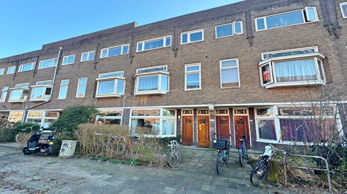 8-kamerhuis te koop in Zeeheldenbuurt, Groningen