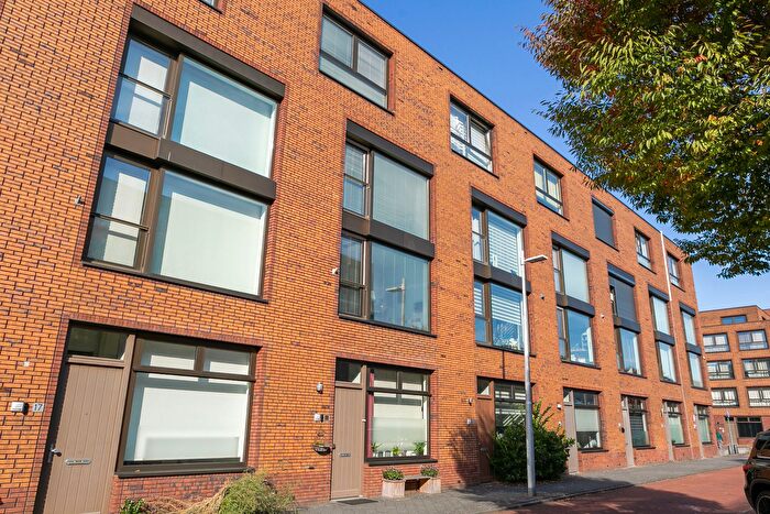 6-kamerhuis te koop in Utrecht – Duke Ellingtonstraat, Terwijde-Oost