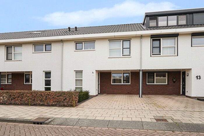 4-kamerhuis te koop in Waalwijk – Haydnstraat, Zanddonk