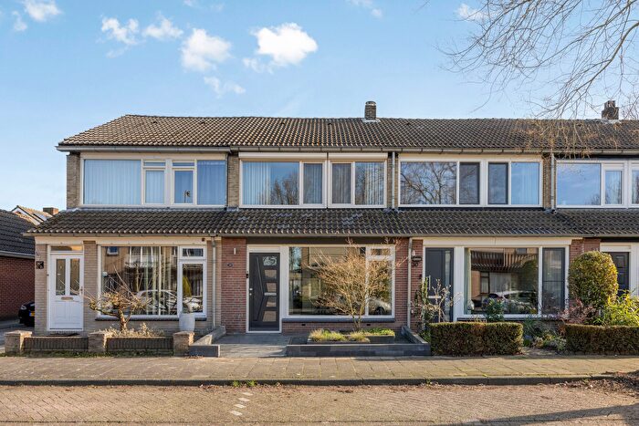 5-kamerhuis te koop in Oss – Kaarderstraat, Vlashoek