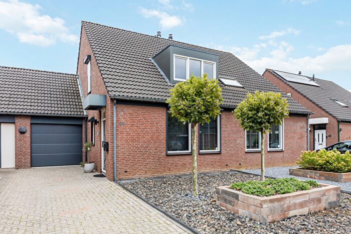 8-kamerhuis te koop in Roer-Zuid, Roermond