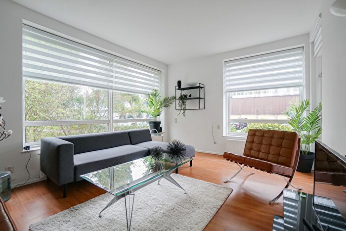 3-kamerappartement te koop in Den Haag – Hengelolaan, Zijden, Steden en Zichten
