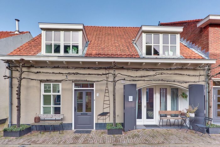 9-kamerhuis te koop in Binnenstad Noord, Harderwijk