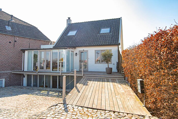 7-kamerhuis te koop in Veen, Veen