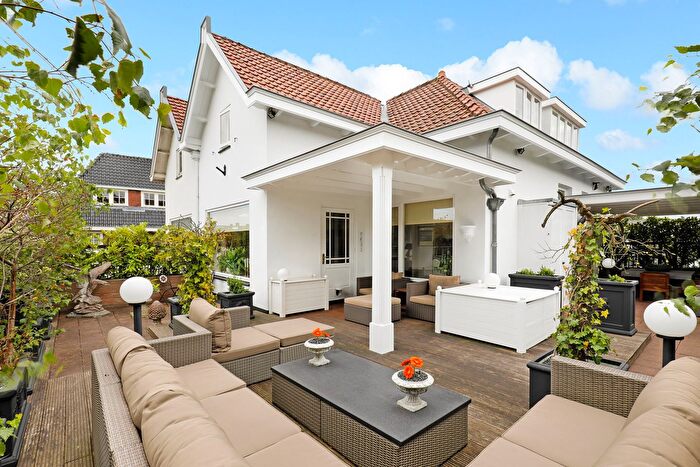 8-kamerhuis te koop in Cereslaan, Bussum