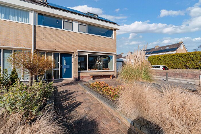 4-kamerhuis te koop in Franeker Schalsumerplan en Arkens, Franeker