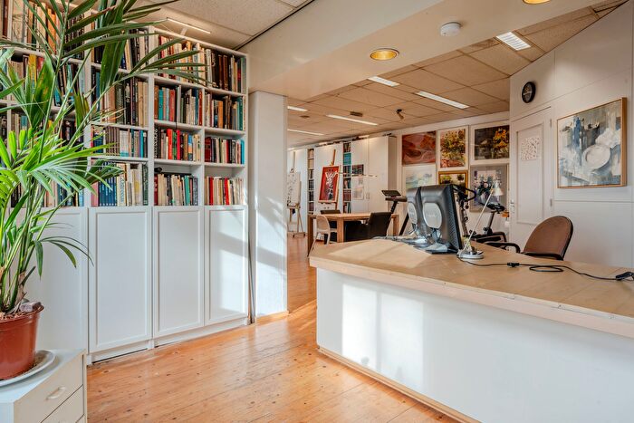 Koop en Huur Huizen - 3