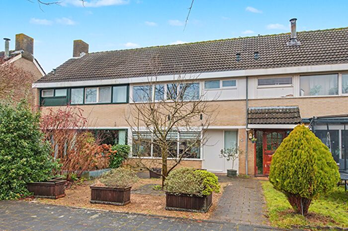 5-kamerhuis te koop in Heerhugowaard – Jan Mostaertlaan, Schildersbuurt Noord