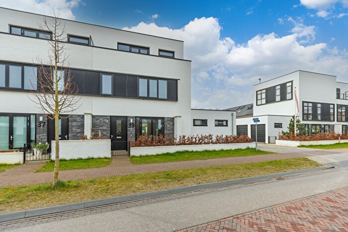 5-kamerhuis te koop in Muiden – Kruitmolen, Krijgsman