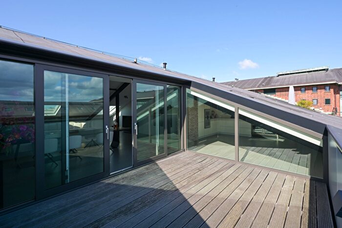 Koop en Huur Huizen - 3