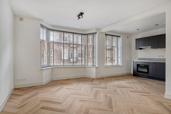 3-kamerappartement te huur in Willibrordusbuurt, Amsterdam