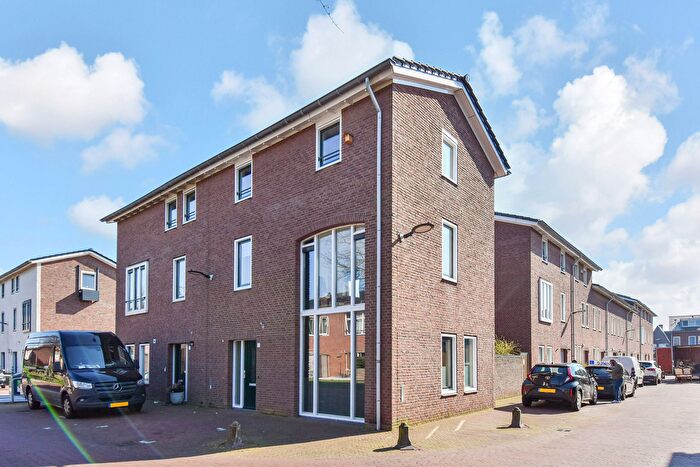 5-kamerhuis te koop in De Venen Centrum, Nootdorp