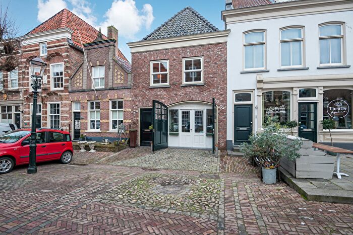 6-kamerhuis te huur in Woudrichem noord, Woudrichem