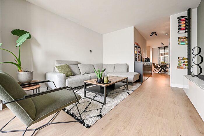 3-kamerappartement te koop in Kern, Spijkenisse
